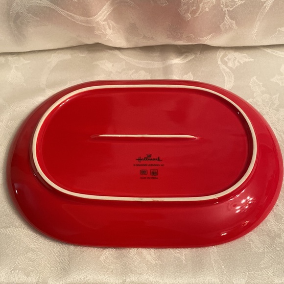 HALLMARK FRESH BAKED COOKIES CERAMIC PLATTER AND SPOON WITH TOWEL - Picture 5 of 6